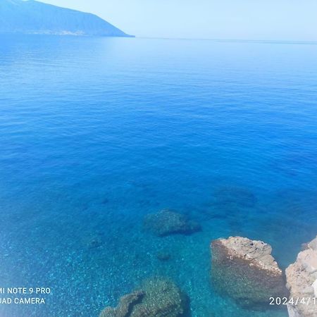 Appartamento Rocche Rosse Acquacalda Exterior foto