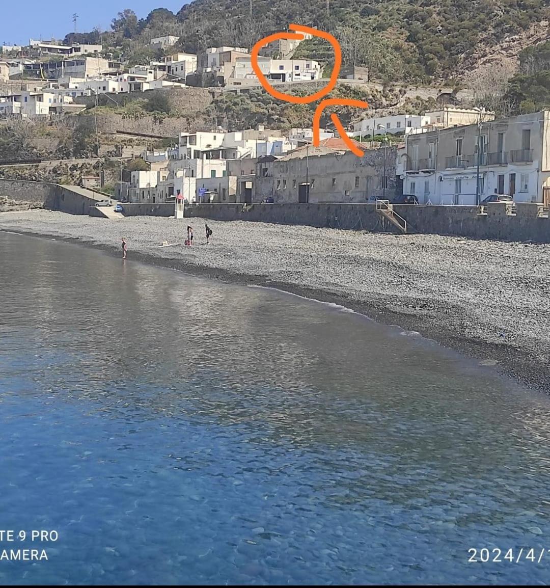 Appartamento Rocche Rosse Acquacalda Exterior foto